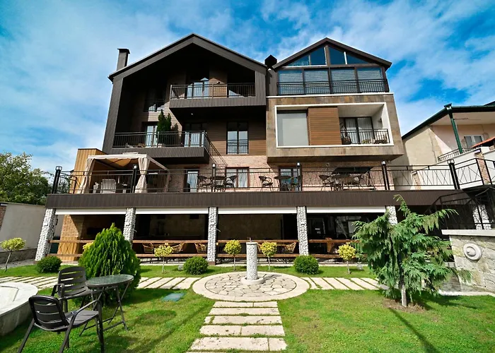Escapes Boutique Hotel & Restaurant