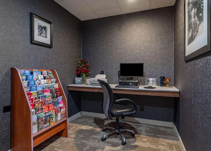 Best Western Plus Dalton Inn