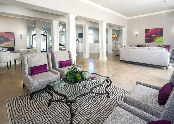 Club De Soleil All-Suite Resort