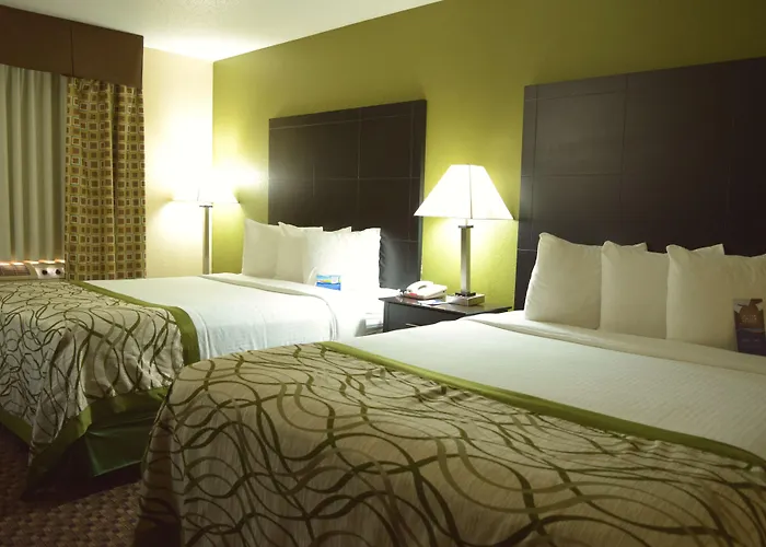 Baymont By Wyndham Holland