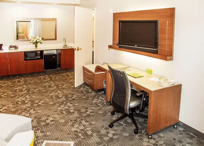 Courtyard By Marriott Rocky Mount