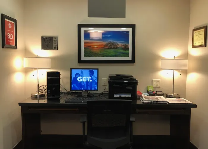 Best Western Inn & Suites
