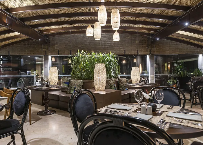 Movich Hotel Las Lomas