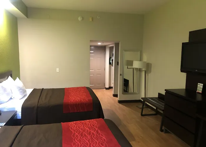 Days Inn & Suites By Wyndham Bonita Springs North Naples