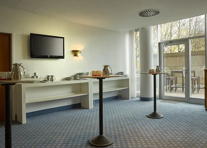 H4 Hotel Kassel City, Trademark Collection By Wyndham