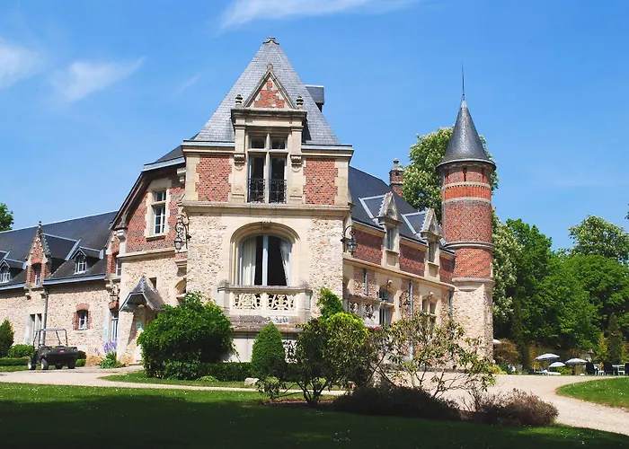 Chateau D'Esclimont