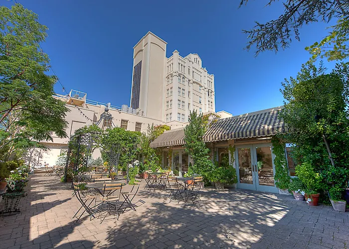 Ashland Springs Hotel