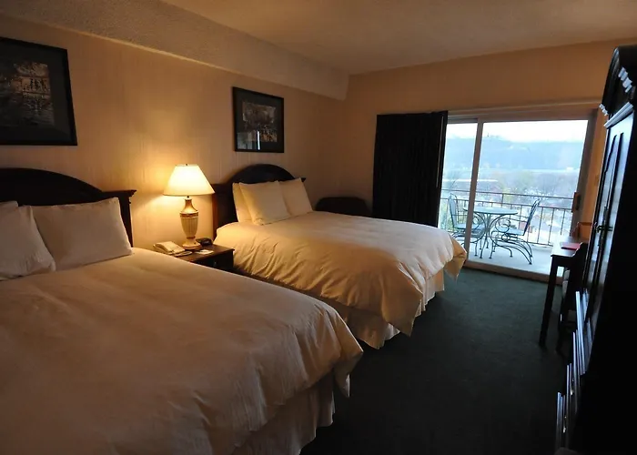 Hillside Inn