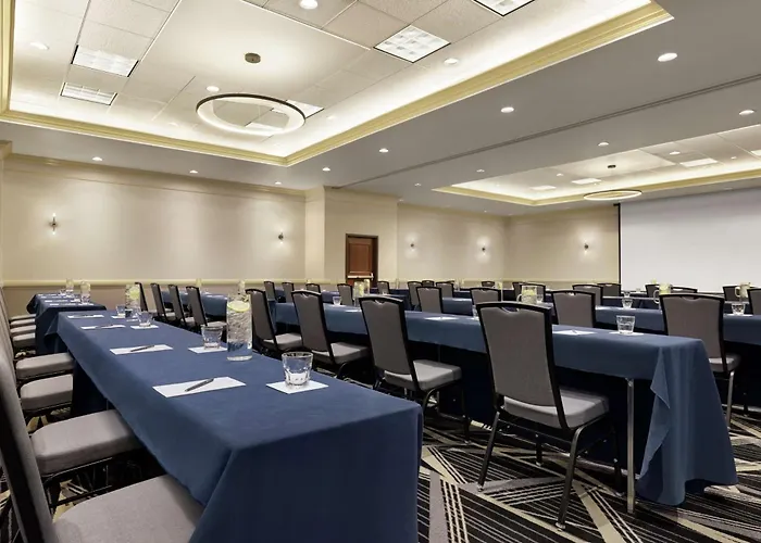 Embassy Suites By Hilton Denver International Airport