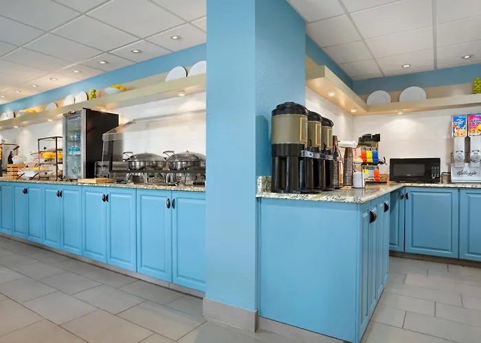 Country Inn & Suites By Radisson, Charlotte University Place, Nc