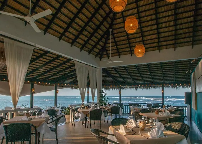 Velero Beach Resort