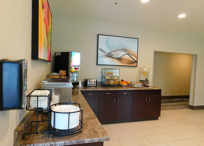 Island Suites