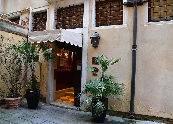 Duodo Palace