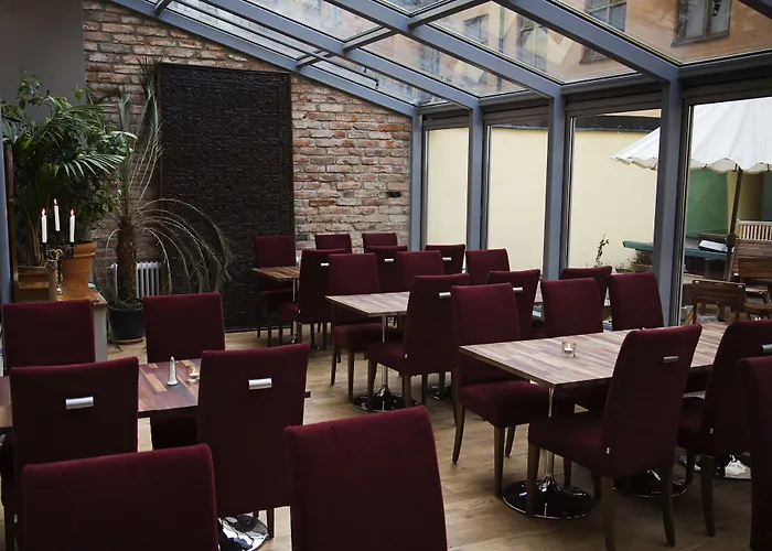 Rex Hotel
