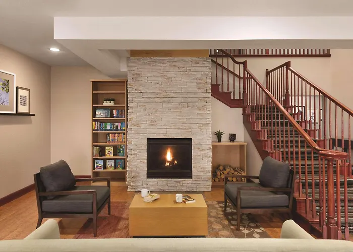 Country Inn & Suites By Radisson, Willmar, Mn