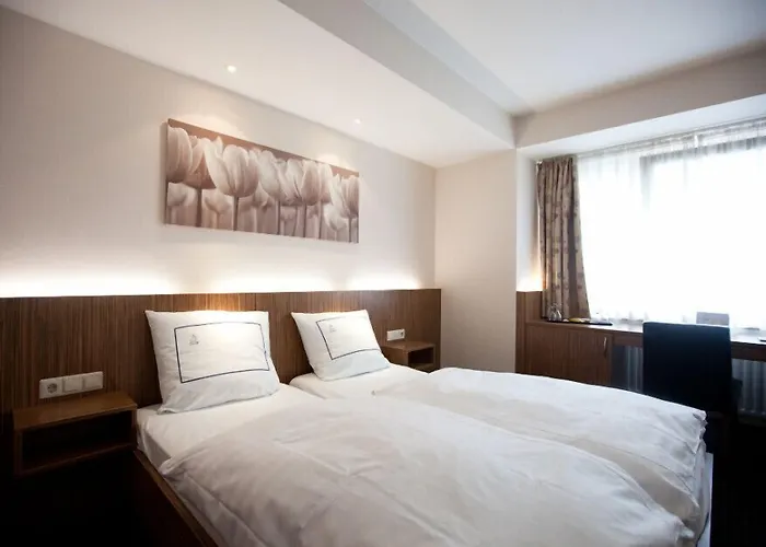 Hotel Empire