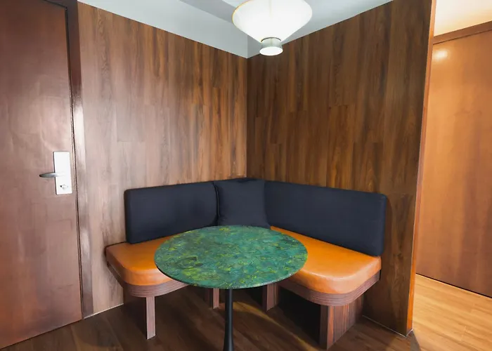 Estanplaza Funchal Faria Lima
