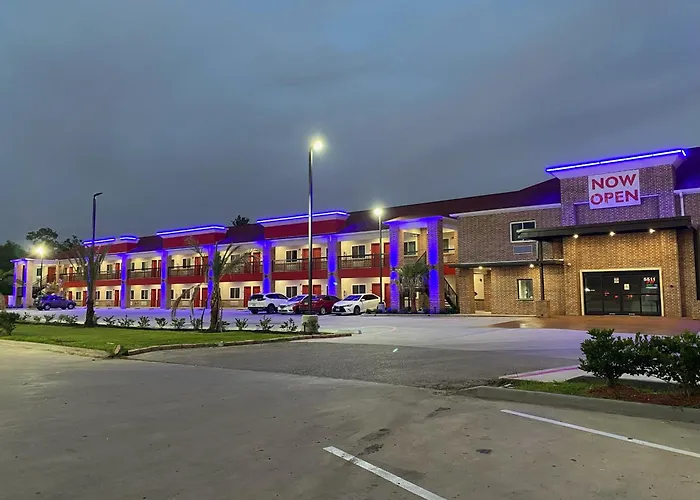 Palaceinn-Arcola