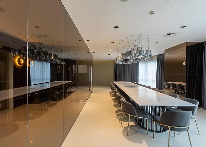 Novotel Rockwell View Hotel Residences