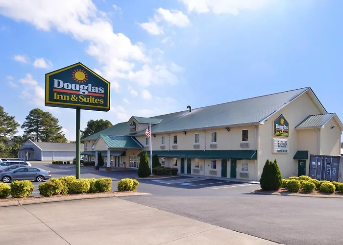 Douglas Inn & Suites