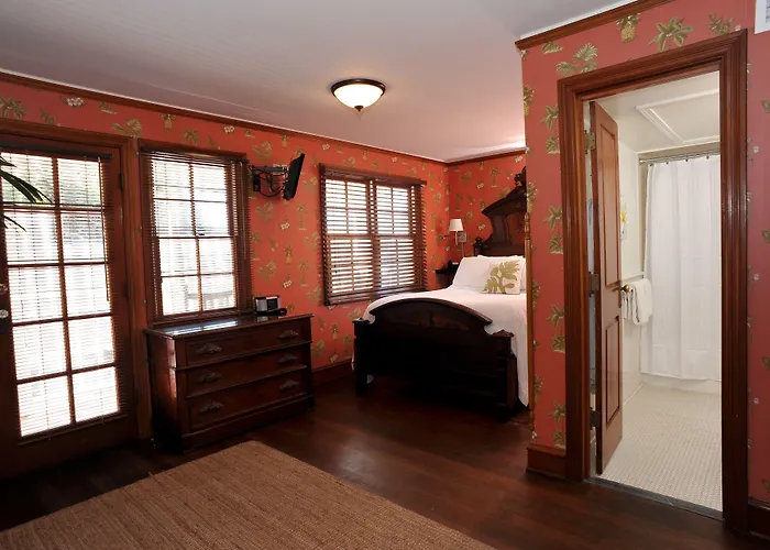 Hotel Lahaina (Adults Only)