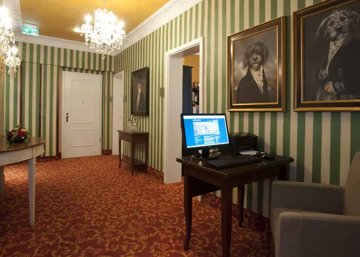 Hotel City House
