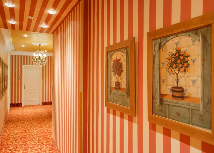 Hotel City House