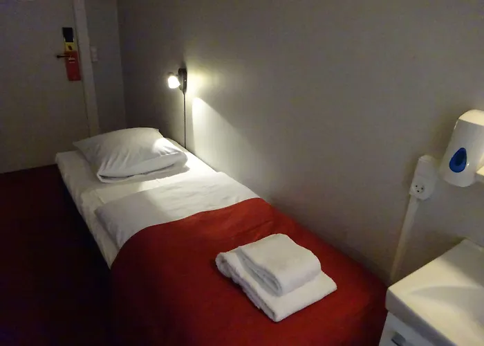 City Hotel Nebo