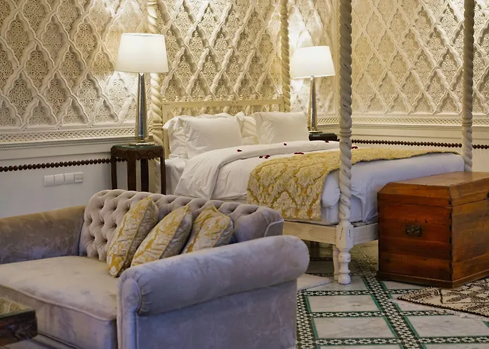 Riad Maison Bleue And Spa