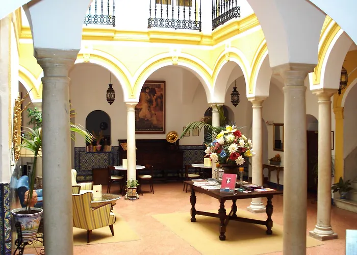 Hotel Abanico Casa Palacio