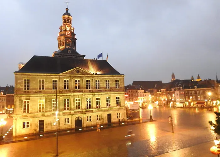 Hotel De La Bourse