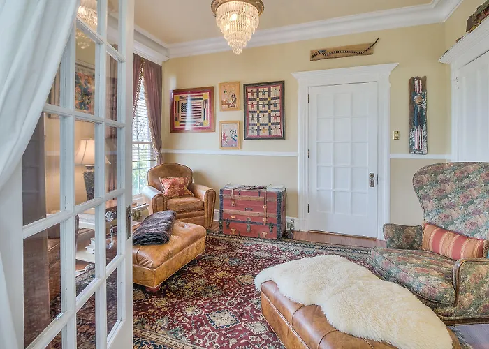 Shorecrest Bed And Breakfast