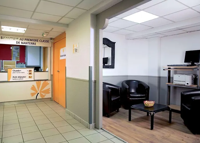 Premiere Classe Paris Ouest - Nanterre - La Defense