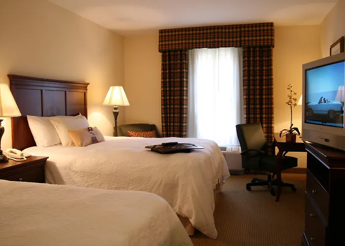 Hampton Inn & Suites Dobson