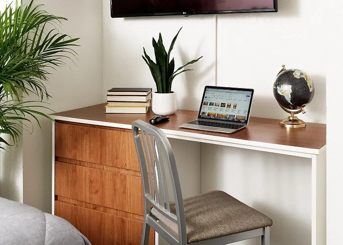 Intown Suites Extended Stay Chicago Il - Oakbrook
