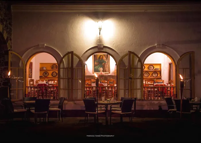 Posada Del Tepozteco - Hotel & Gallery