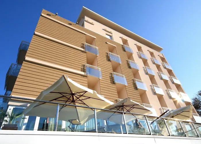 Hotel Adlon - Fronte Mare