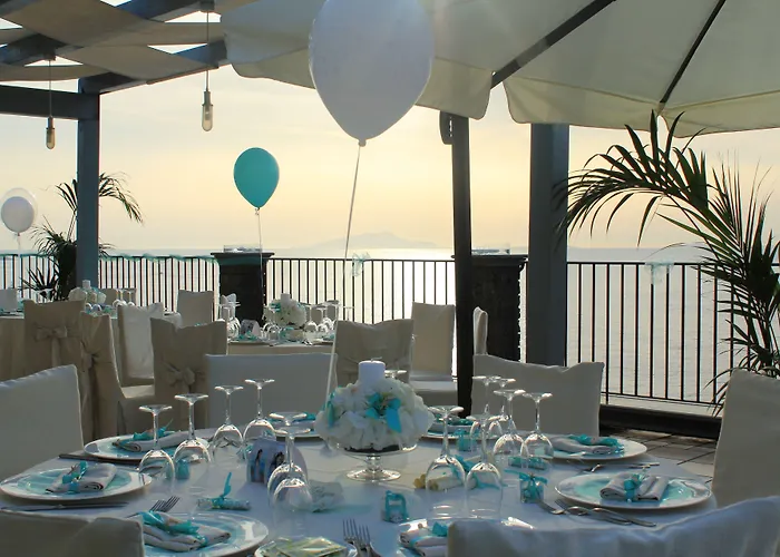 Hr Hotel & Spa