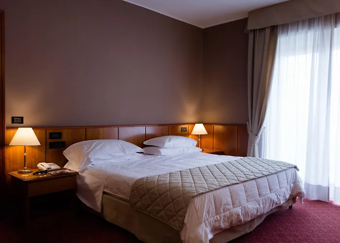 Air Palace Hotel