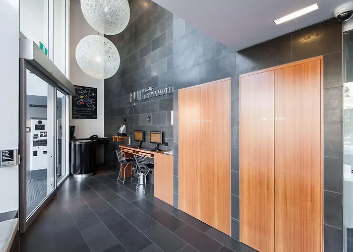 Majestic Minima Hotel