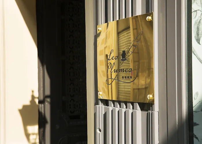 Les Plumes Hotel
