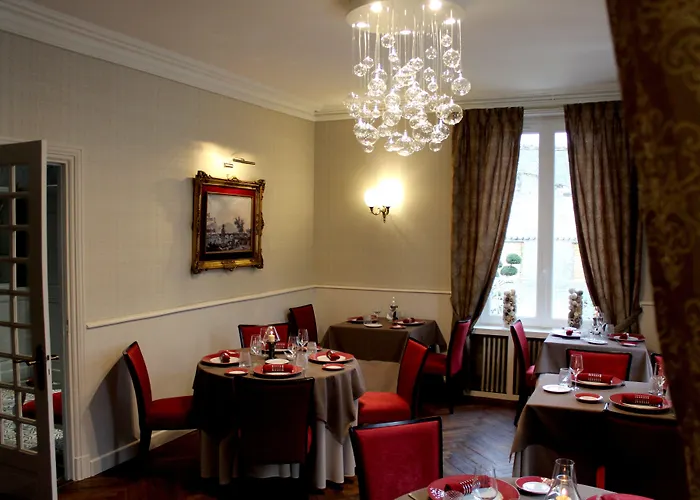 Logis Hôtel Restaurant La Breche