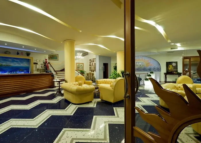 Hotel Riva Del Sole