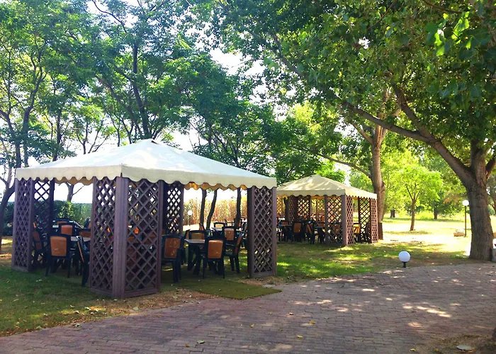Hotel Village
