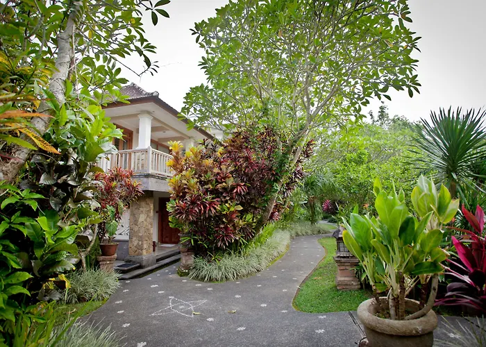 Sri Ratih Cottages, Chse Certified