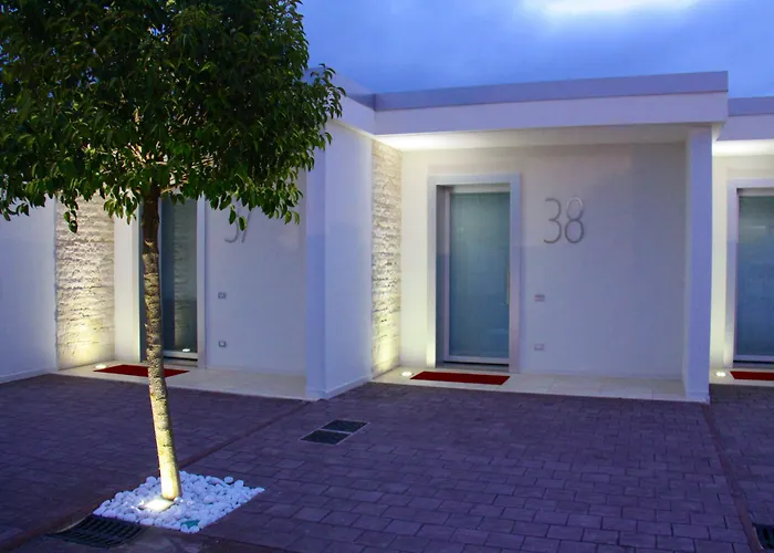 Pineta Eco Hotel - Private Parking