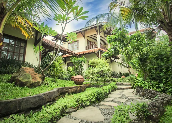 Duta Garden Hotel