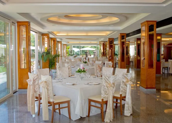 Hotel Ares