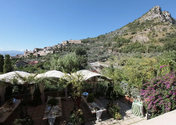Villa Euchelia Resort