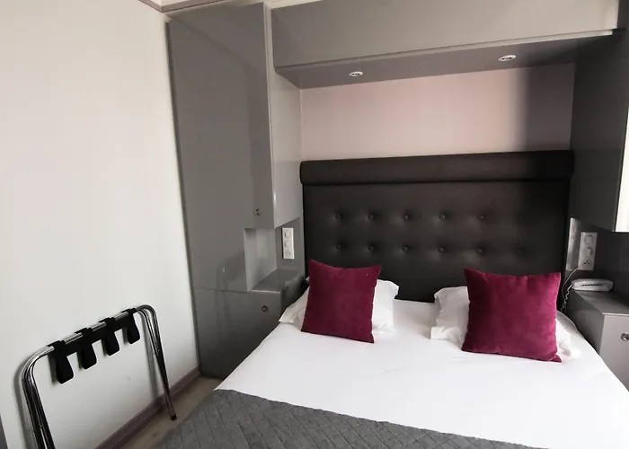 Hotel Crystal Reims Centre